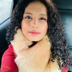 Meet your Posher, Christina